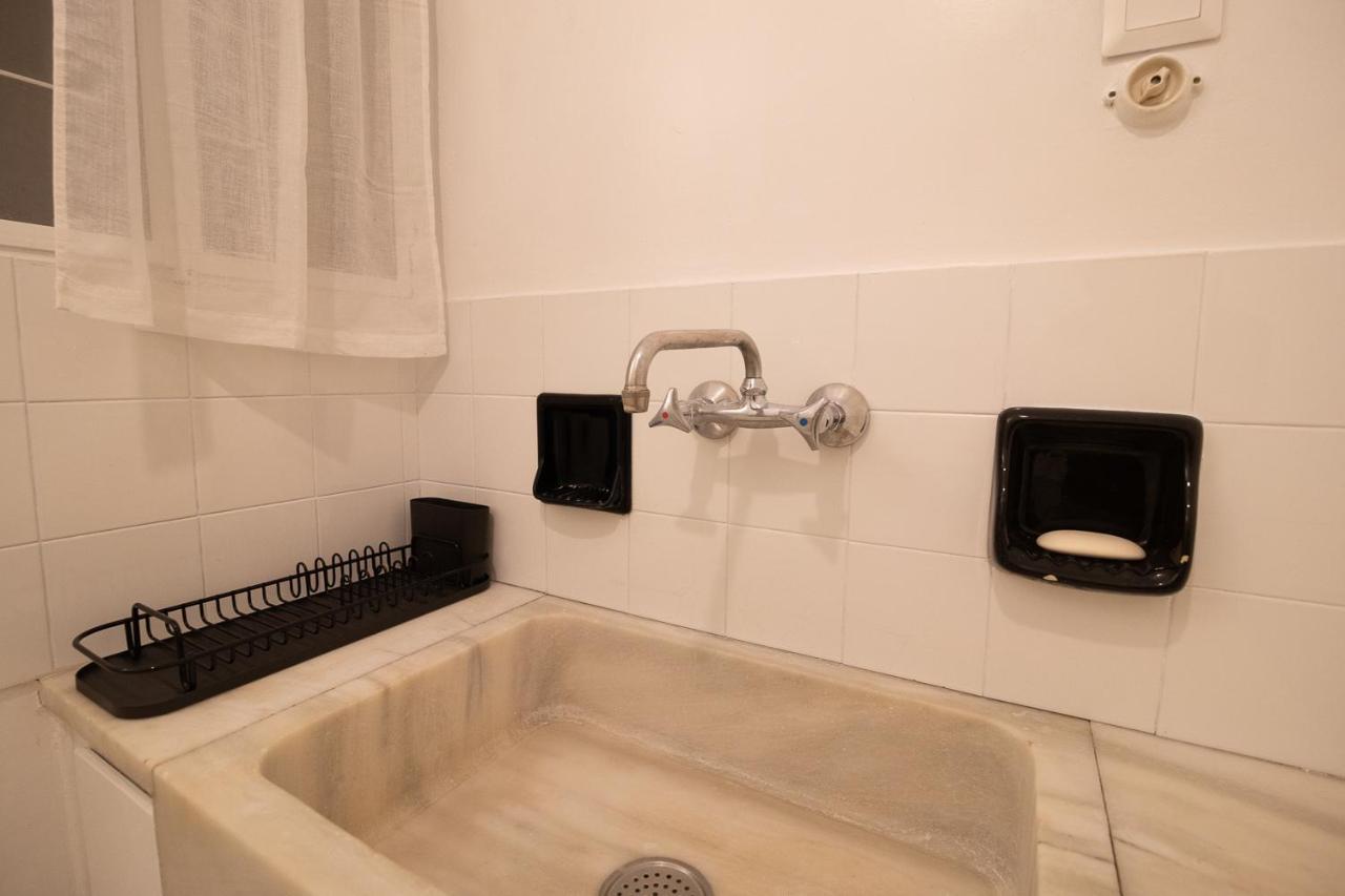 Didotou Oasis Apartment Athens Exterior photo