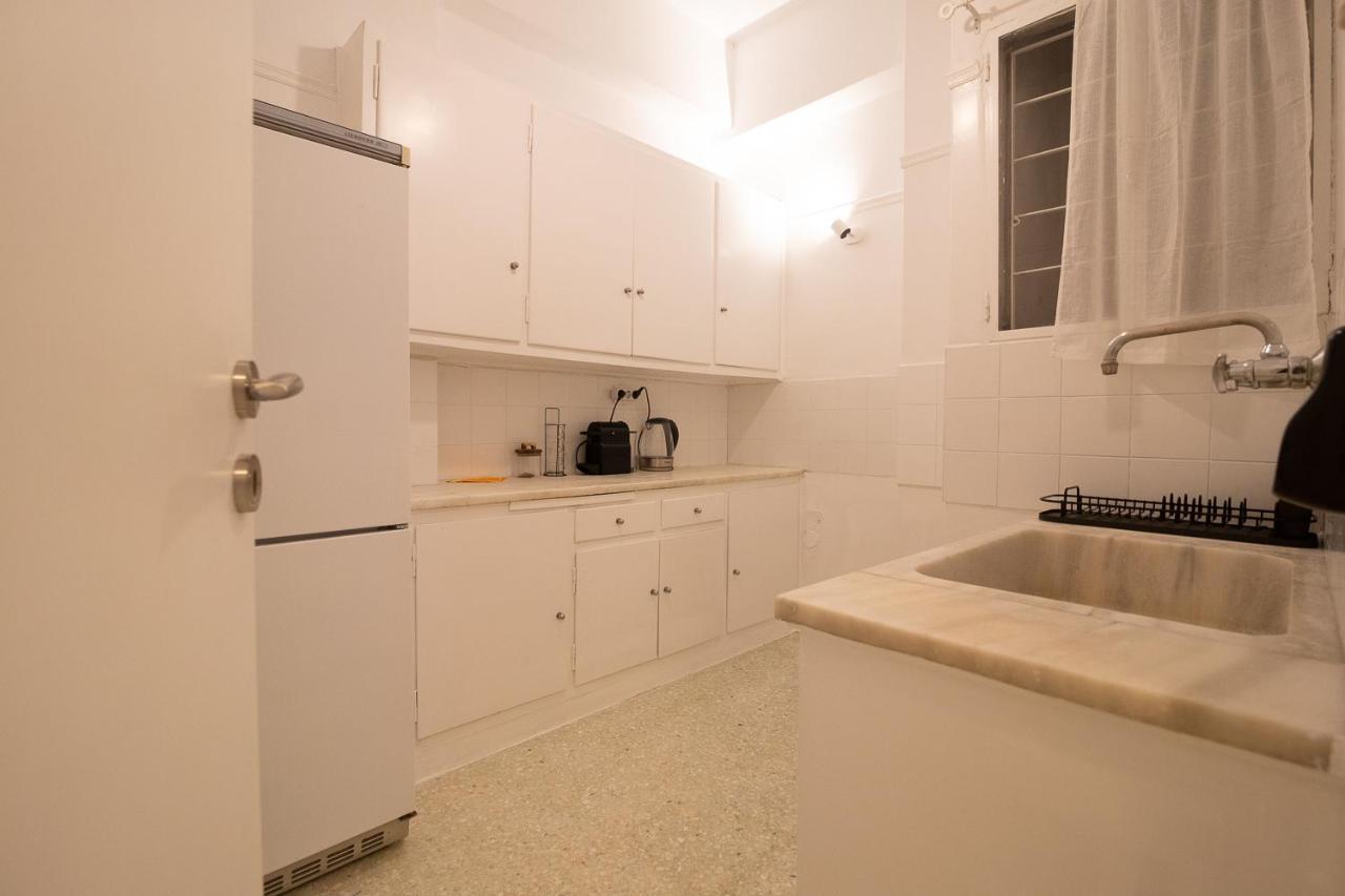 Didotou Oasis Apartment Athens Exterior photo